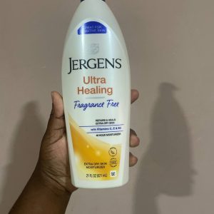 Jergens Ultra Healing Dry Skin Lotion, Hand and Body Moisturizer for Quick Absorption into Extra Dry Skin with Hydralucence Blend, Vitamins C, E and B5, White, 21 oz